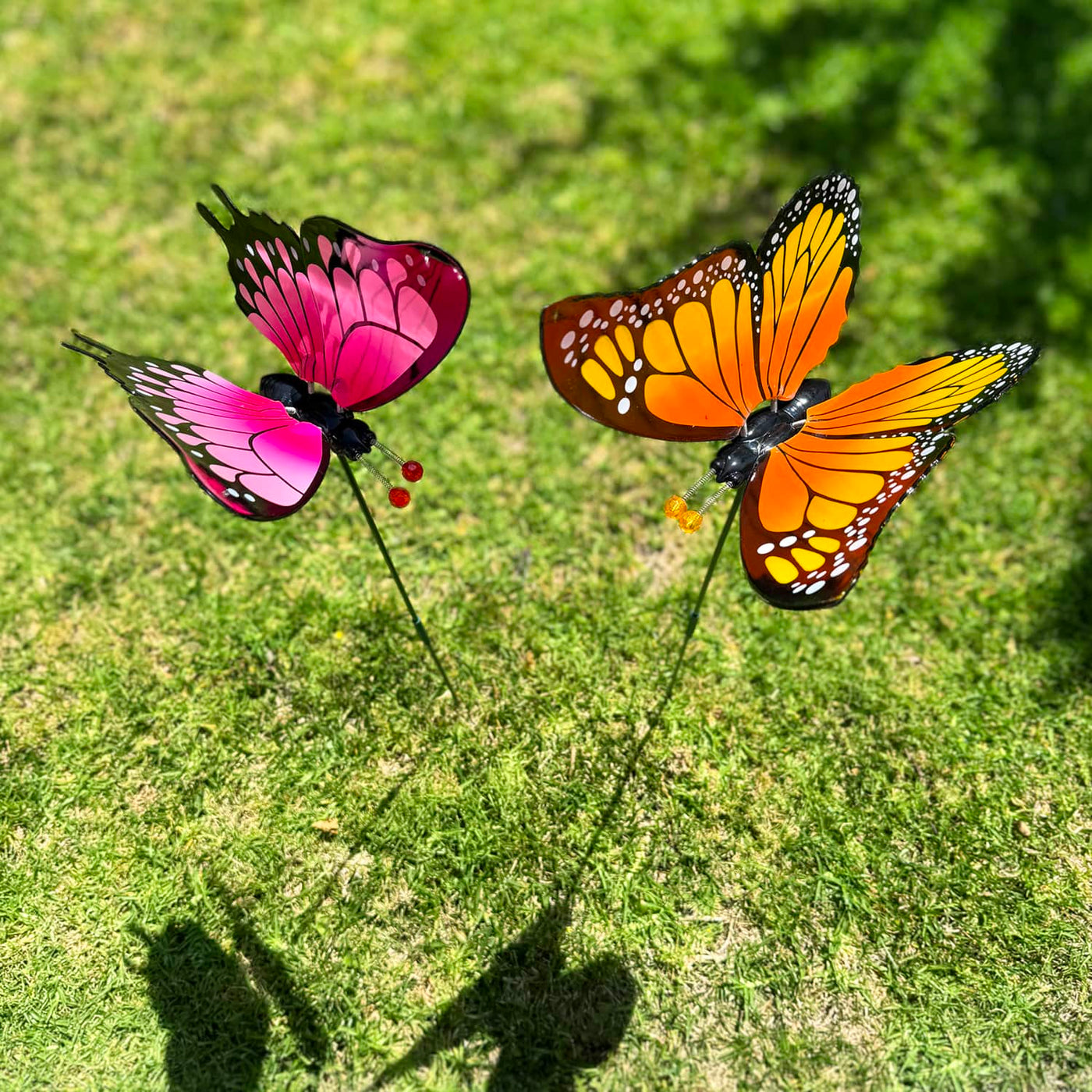 2pk Large WindyWings Butterfly Stakes, 11 inch wingspan 2pk Large WindyWings Butterfly Stakes, 11 inch wingspan