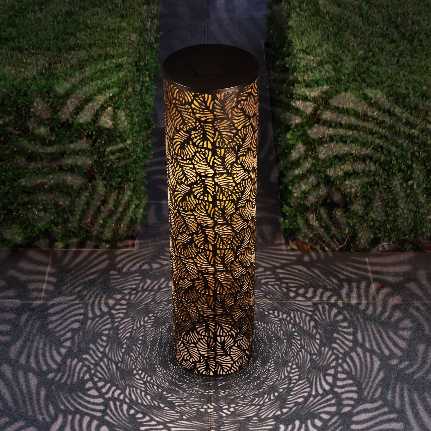 Solar Metal Garden Lantern with Stamped Filigree Leaf Pattern - Thumbnail 4