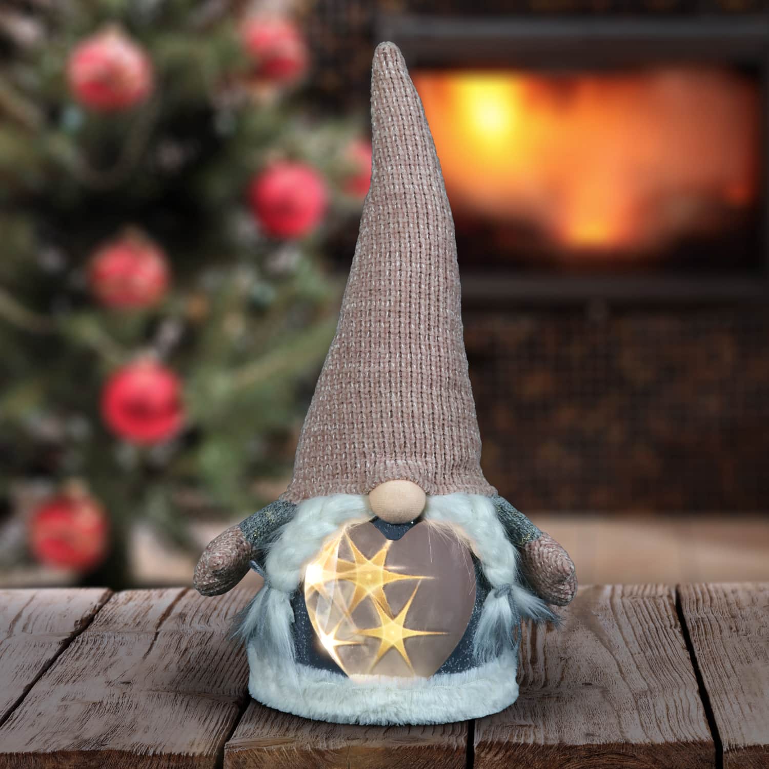Natural Hat Christmas Gnome with Sparkling LED Light Body on a Battery Powered Timer - Thumbnail 3
